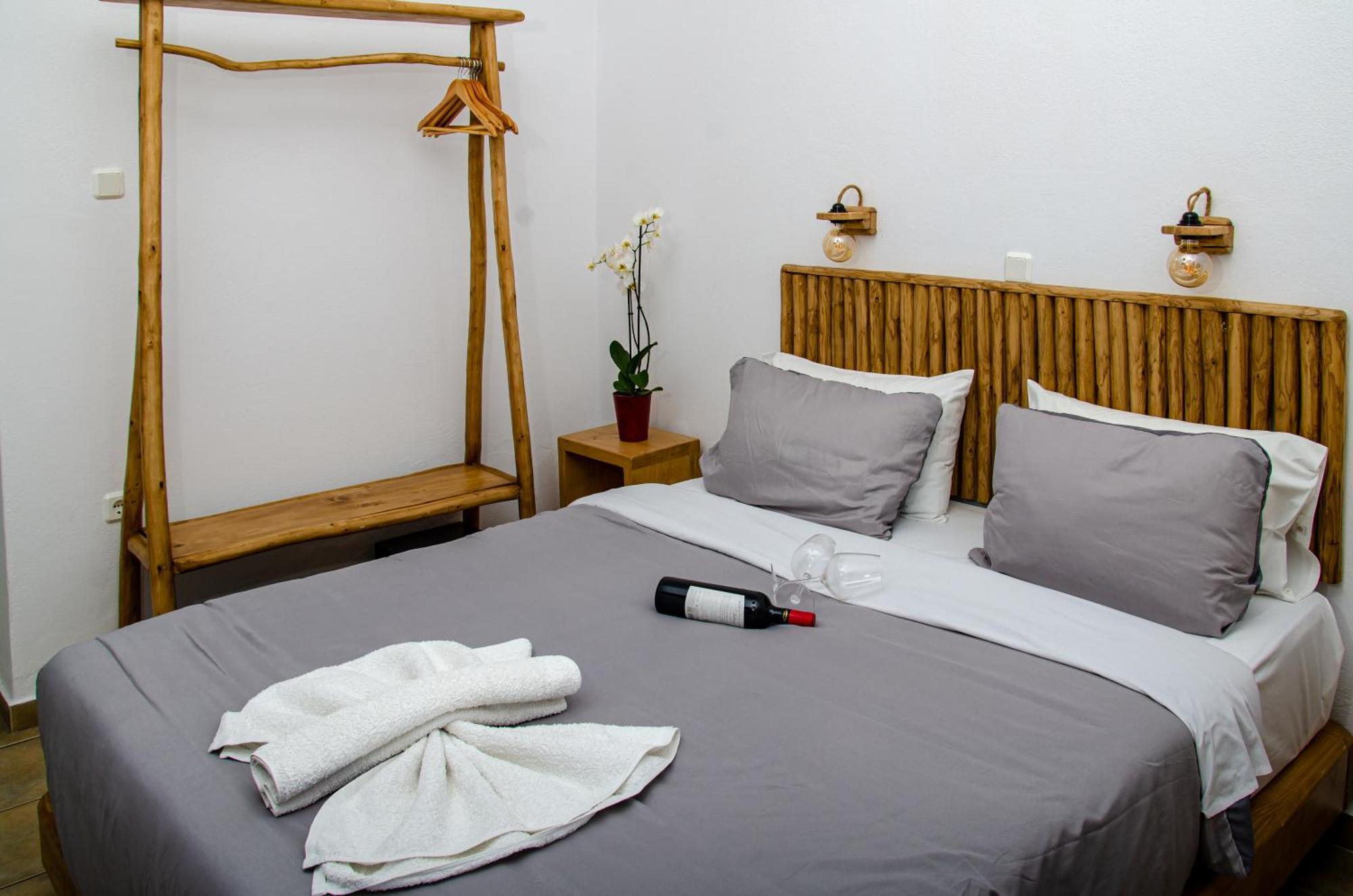 Aparthotel Livadia *