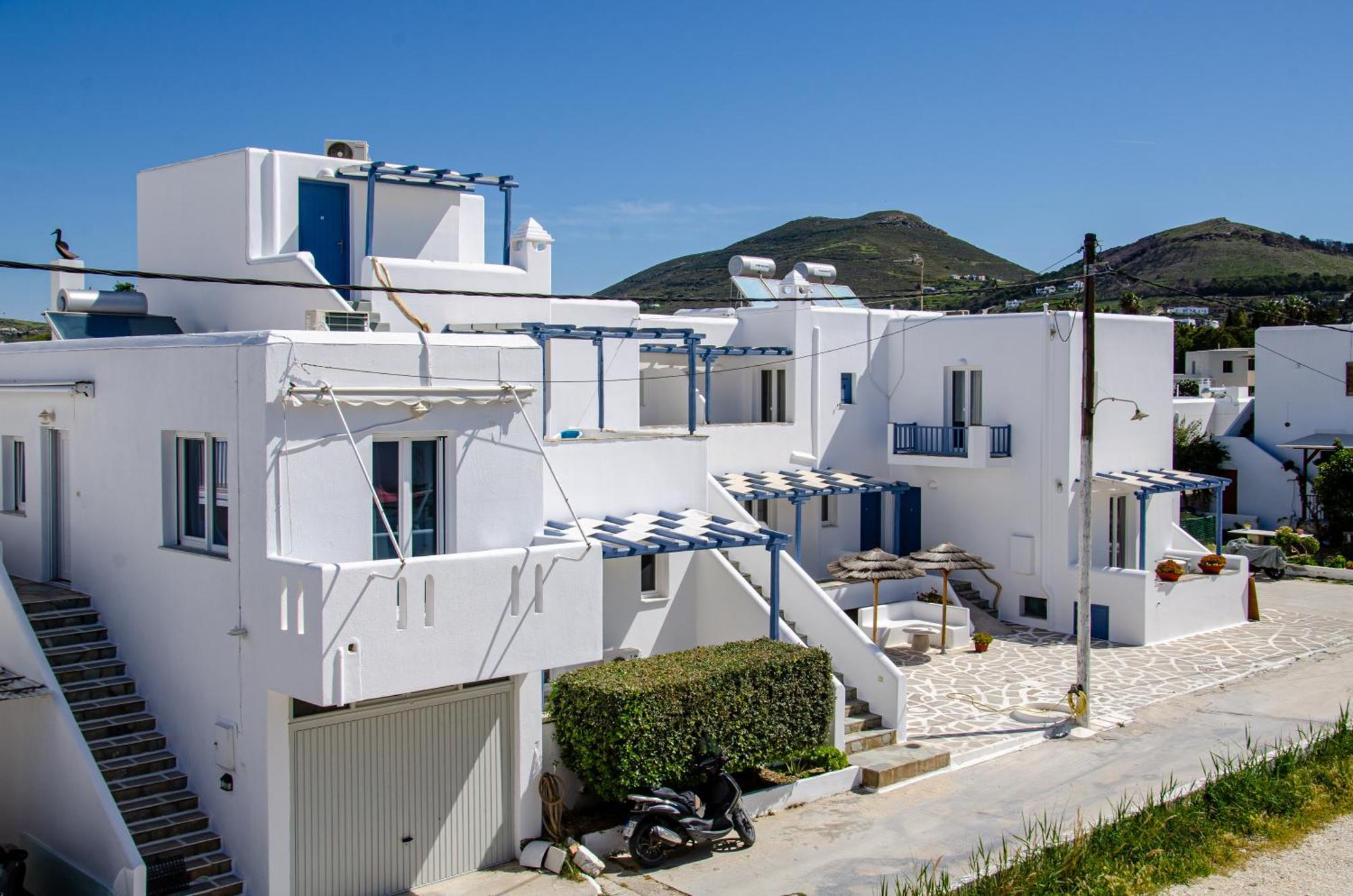 Livadia Aparthotel Páros