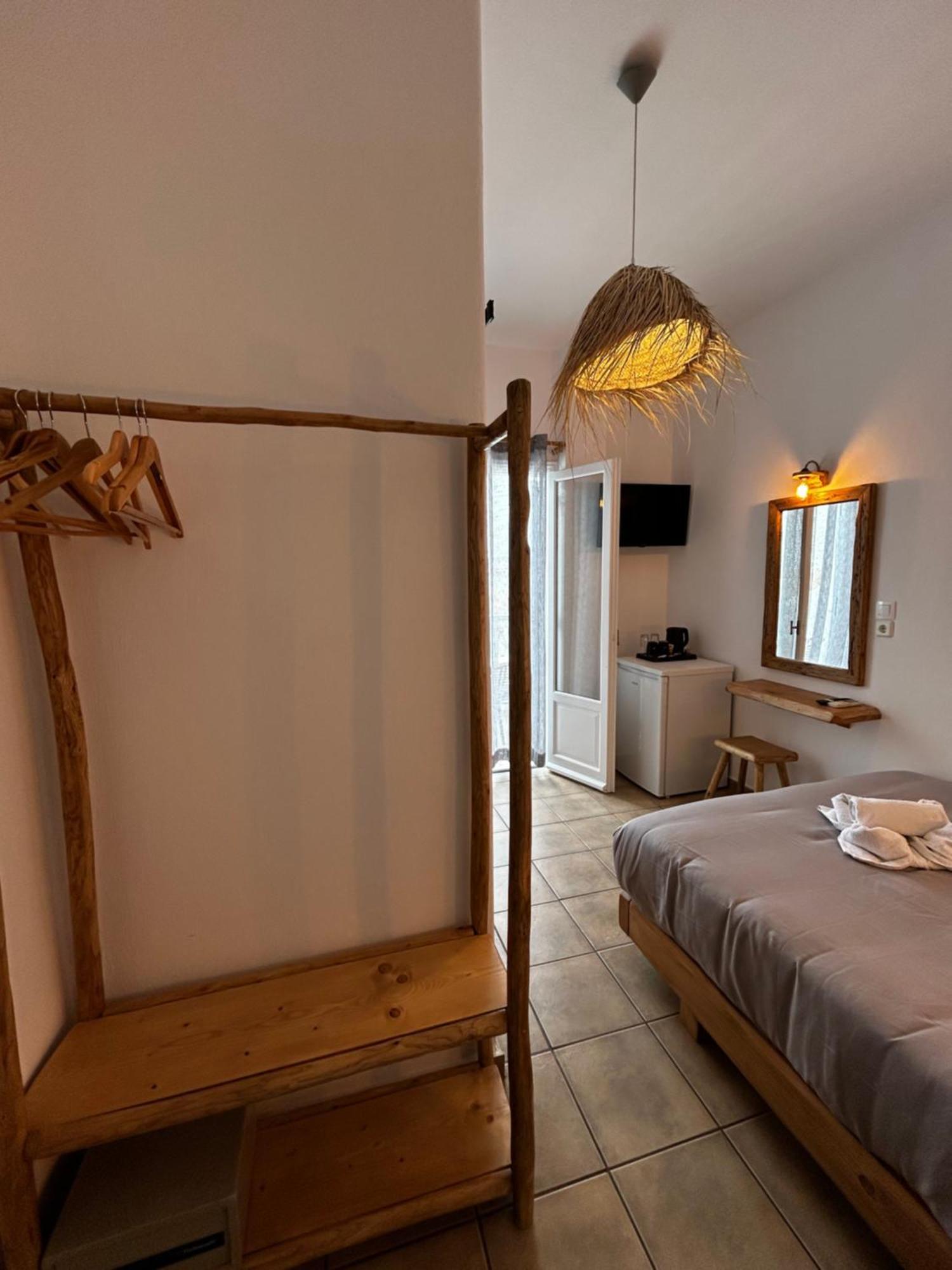Livadia Aparthotel *